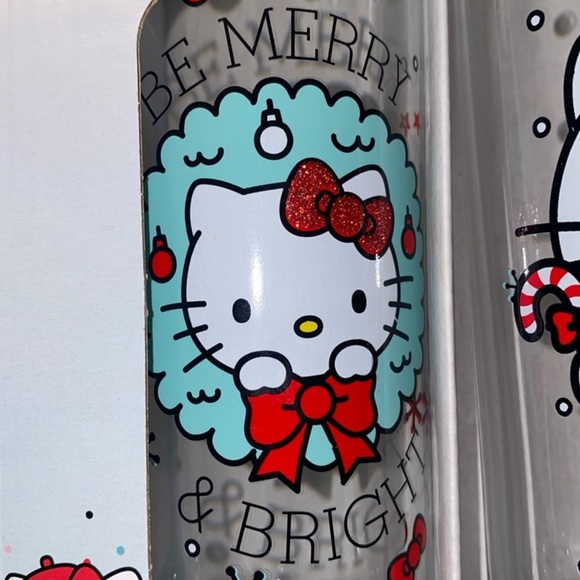 🎄 HELLO KITTY GLASSWARE SET of 4 - Picture 5 of 6